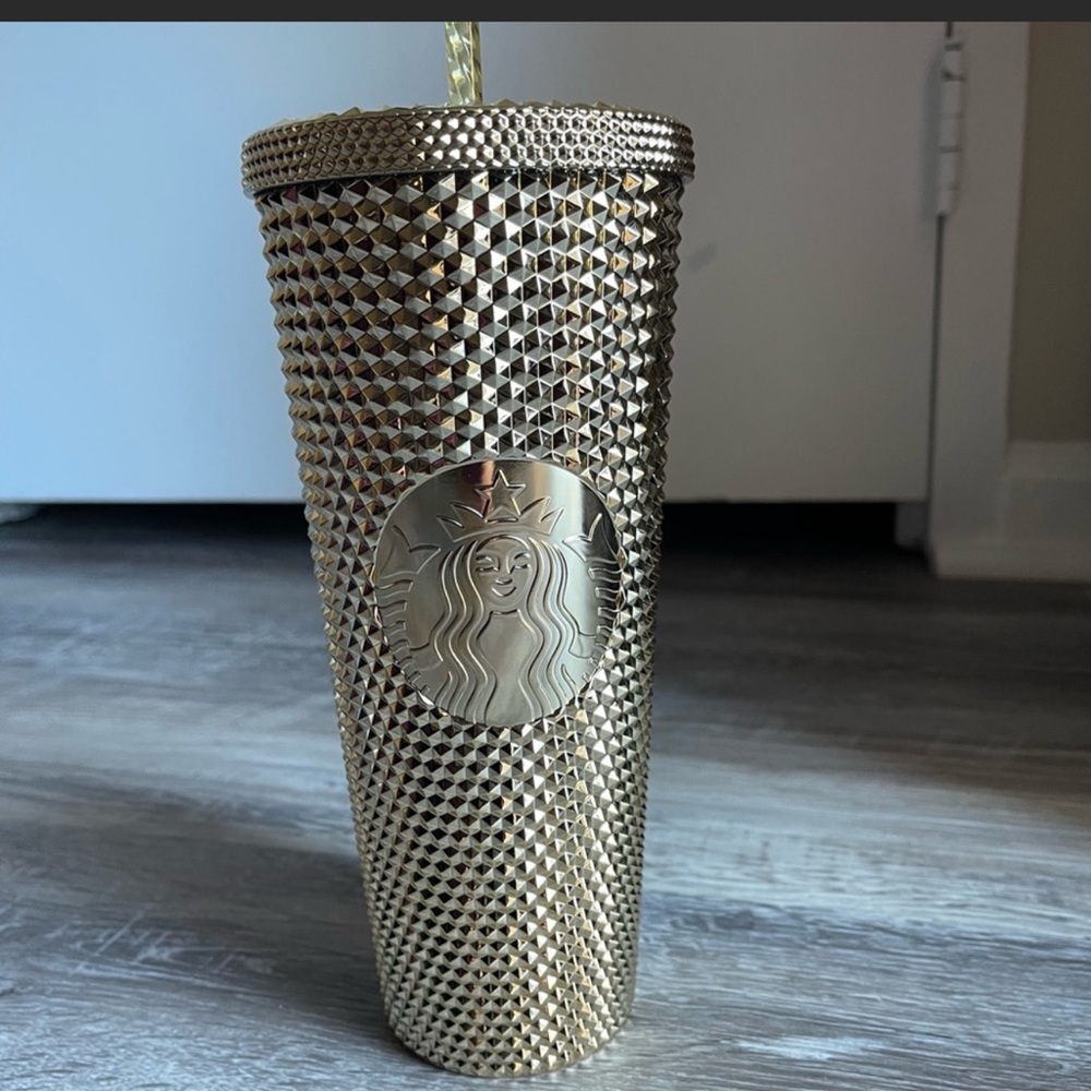 Venti Starbucks 2022 Studded Bling Gold Studded tumbler